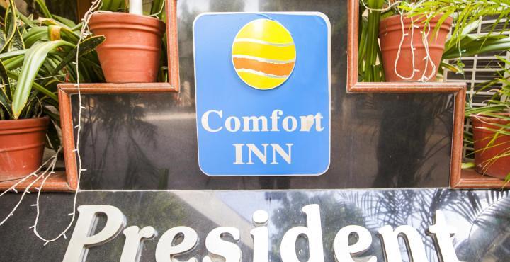 Comfort Inn President Near Ahmedabad Junction Station Esterno foto