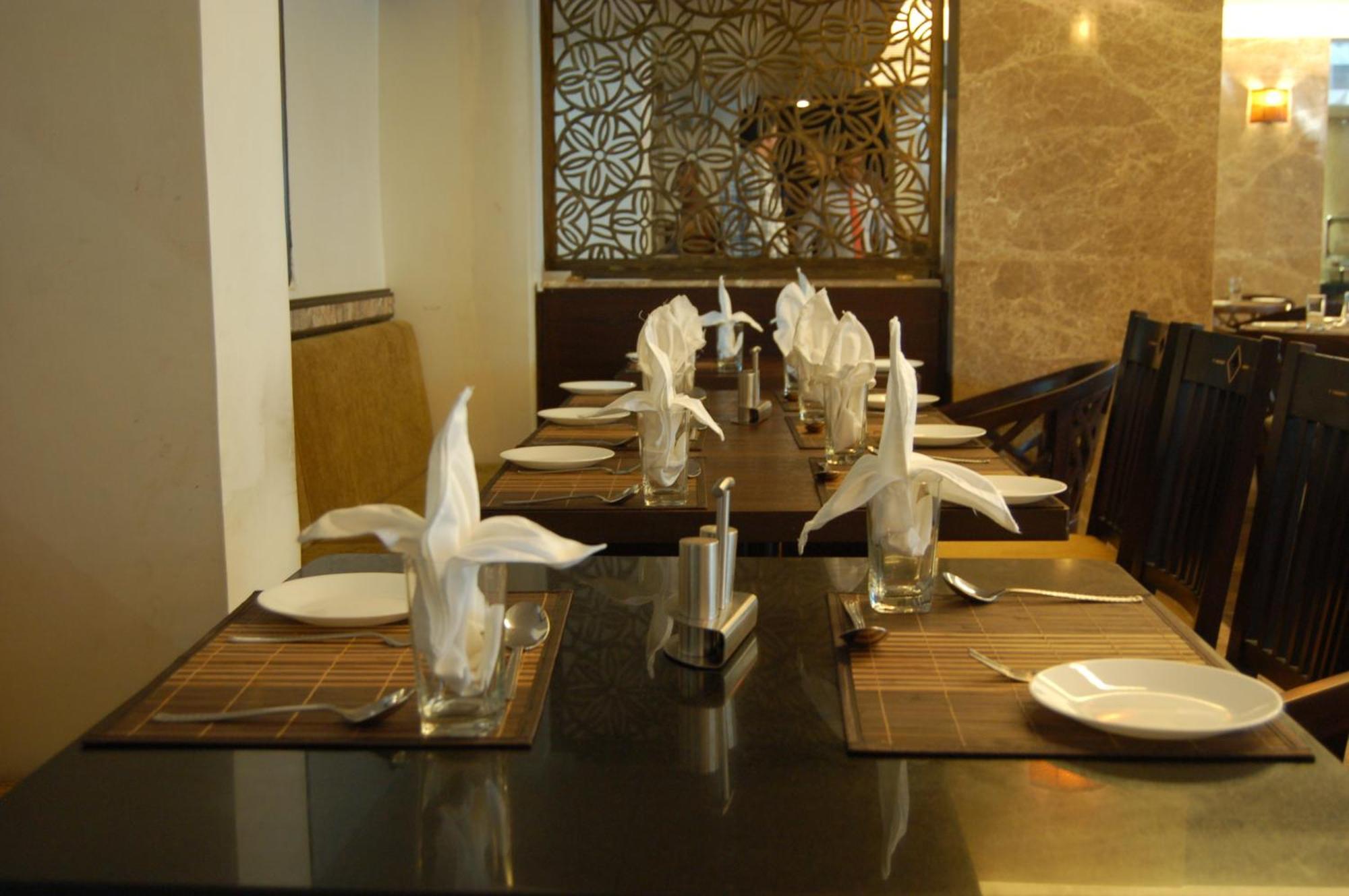 Comfort Inn President Near Ahmedabad Junction Station Esterno foto