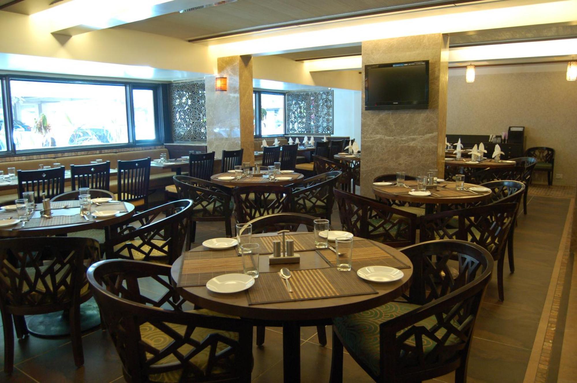 Comfort Inn President Near Ahmedabad Junction Station Esterno foto