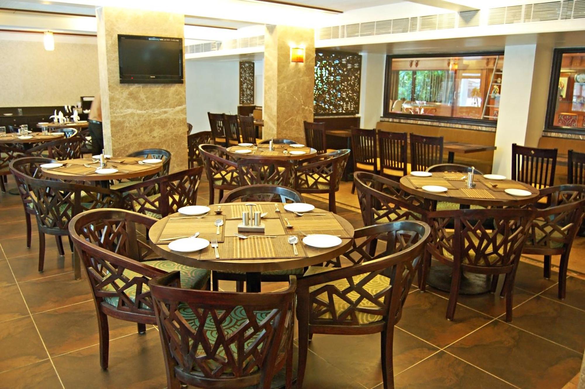 Comfort Inn President Near Ahmedabad Junction Station Esterno foto
