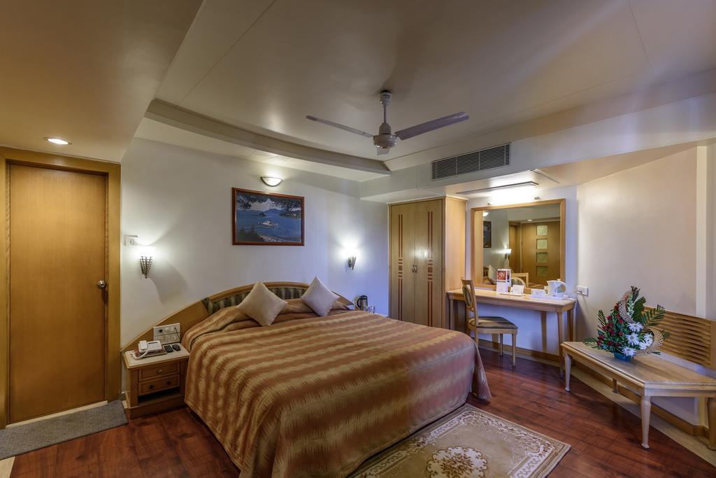 Comfort Inn President Near Ahmedabad Junction Station Esterno foto