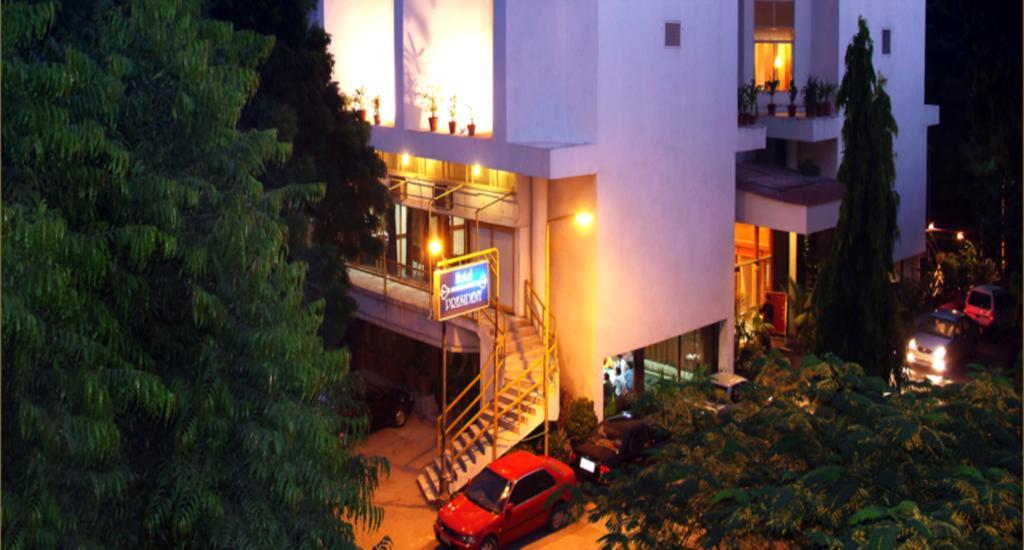 Comfort Inn President Near Ahmedabad Junction Station Esterno foto
